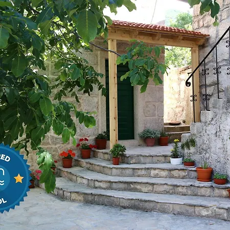 House Vicko 1 Grabovac (Split-Dalmatia)